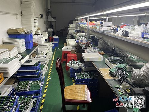 涉案900余万元 品牌工厂 老总庞某落网 图